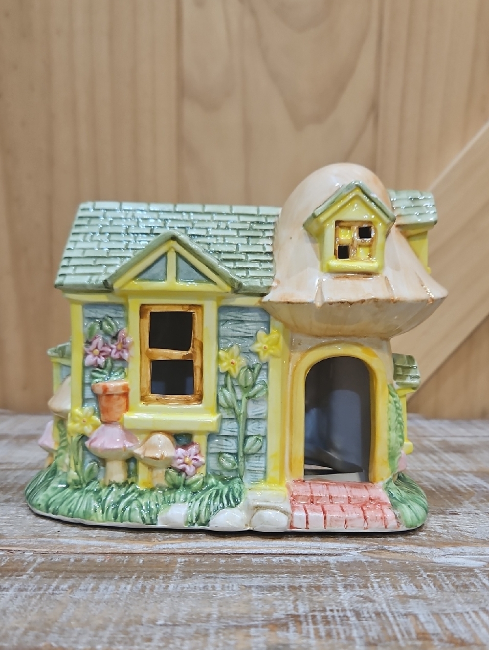 Vintage | Whimsical Mushroom Miniature House Figurine